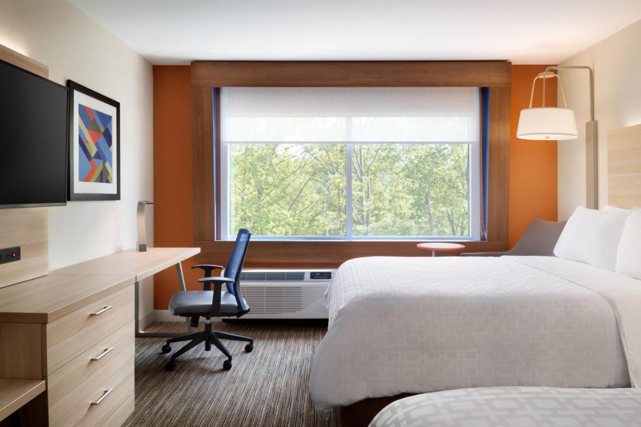 Holiday Inn Express & Suites - Milwaukee West Allis By Ihg Exterior foto